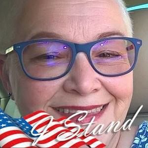 Meet your Posher, Cynthia